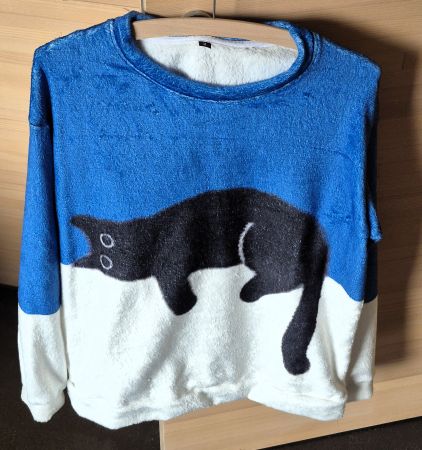 Damen Pullover mit Katzenmuster Grösse M