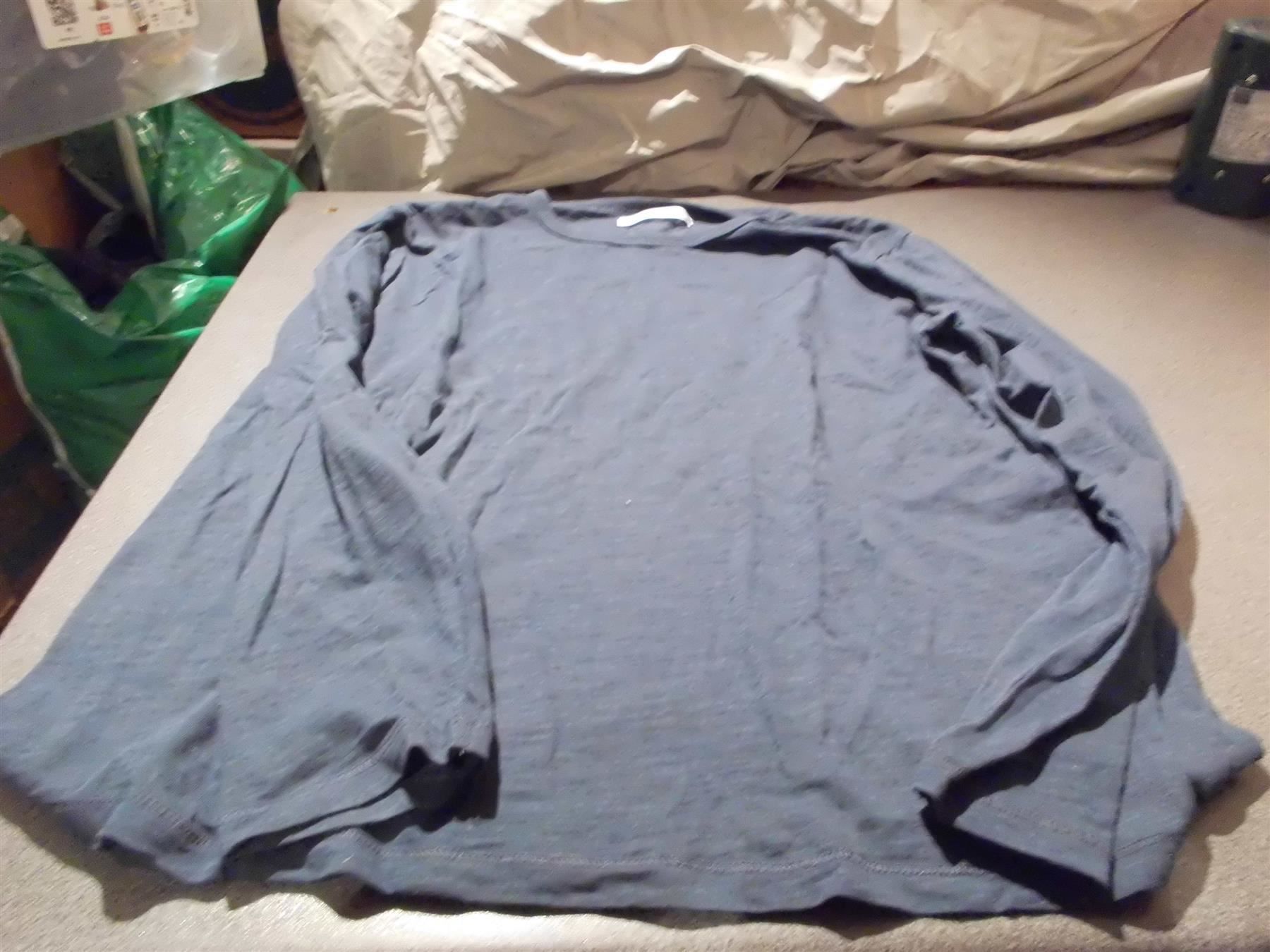 Zara Pulls et sweat-shirts: Pullover Grösse 152, Zara, dunkelblau – D'occasion à Zürich par abraxas1291