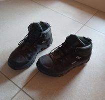 Wanderschuhe ON Waterproof schwarz