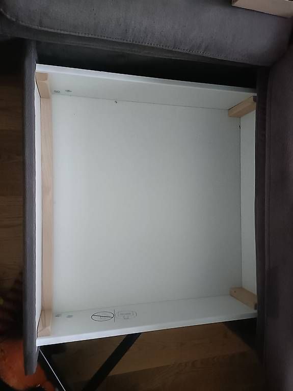 Divani: Schlafsofa mit Bettkasten und Schublade – Usato da Brittnau venduto da ValeriaDeR 2