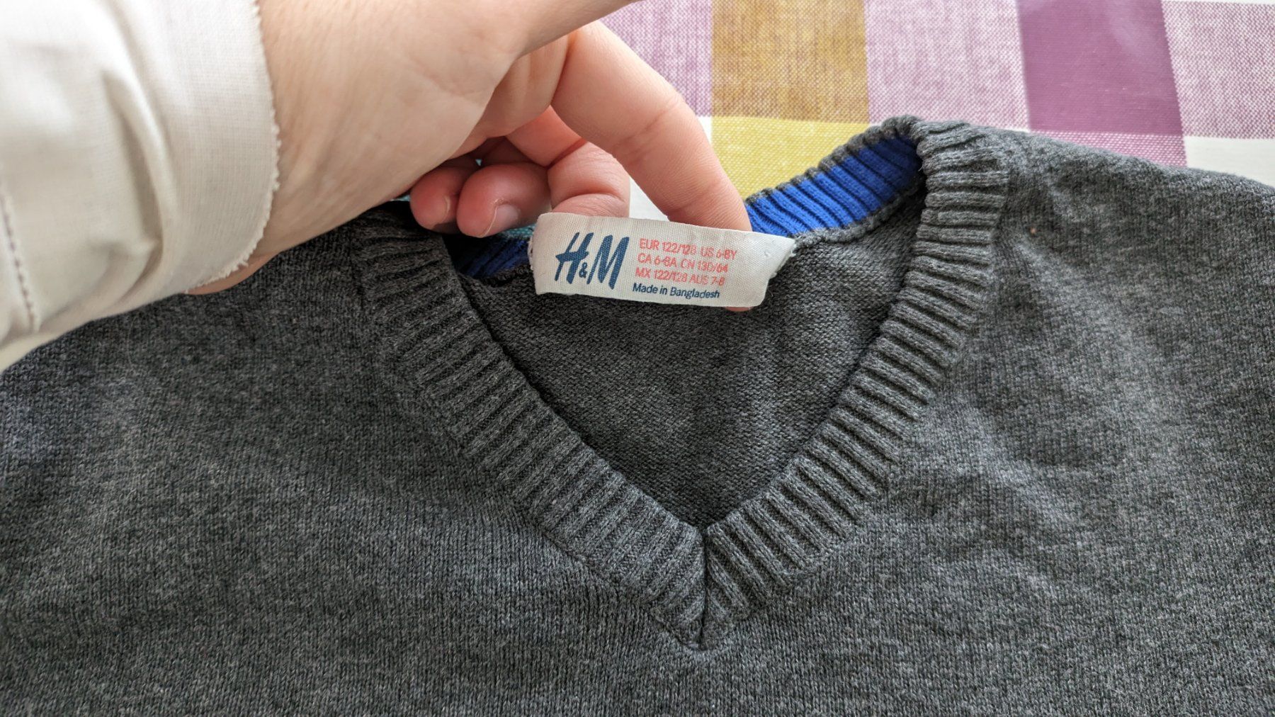 H&M Maglioni & Felpe: Schöner Jungs Pullover mit V-Ausschnitt - ab 116 – Usato da Staufen venduto da Fleby84 2