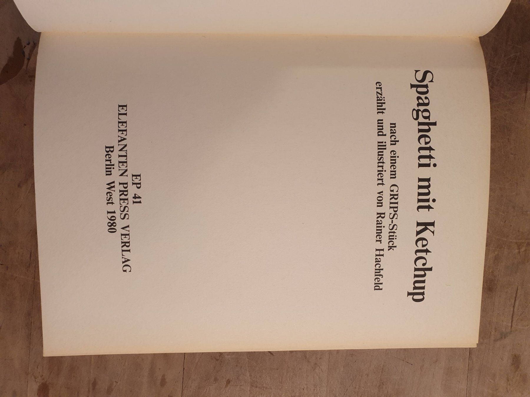 Libri: Spaghetti mit Ketchup Rainer Hachfeld Elefant Press – Usato da Zürich venduto da loosebone 1