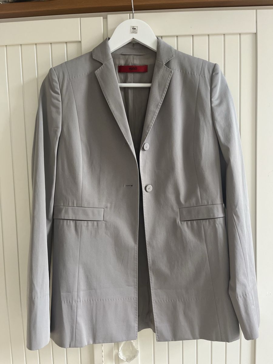 Hugo Boss Giacche: Hugo Boss Blazer – Nuovo (secondo la descrizione) da Schaffhausen venduto da juf_98r9