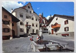 Bad Scuol.Tarasp-Vulpera, Dorfplatz "Burgl Grond"