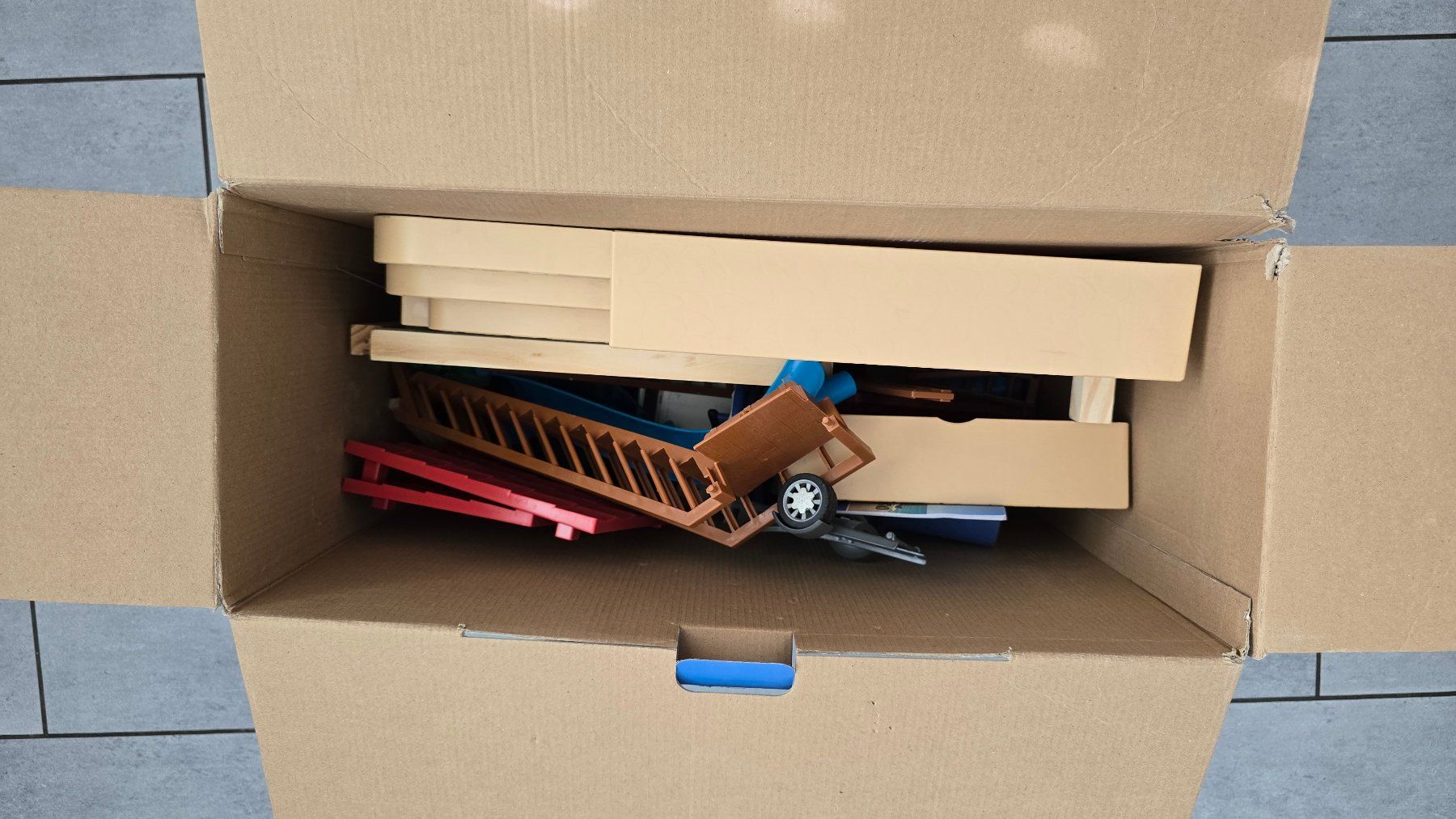 Playmobil Spielzeuge: Playtive Strandhaus – Gebraucht aus Zürich von michnus18 1