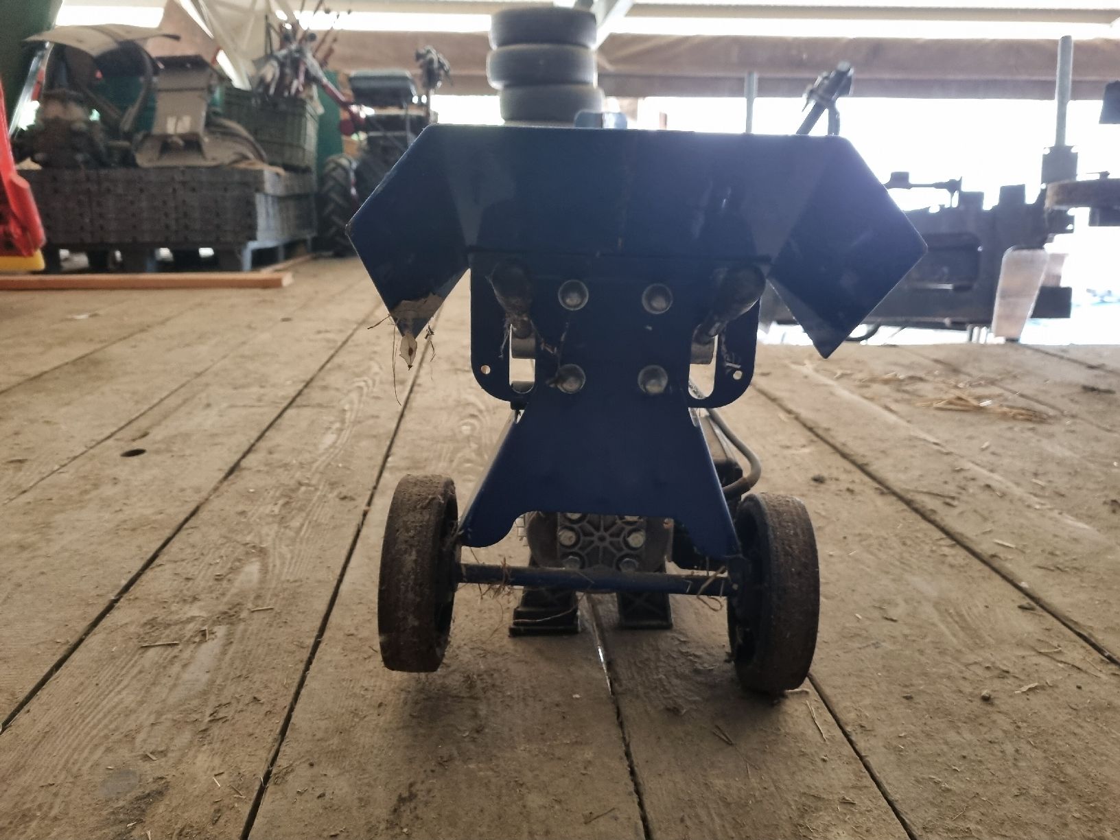Alle Maschinen: Holzspalter  – Gebraucht aus Wasen im Emmental von mic_h6k6