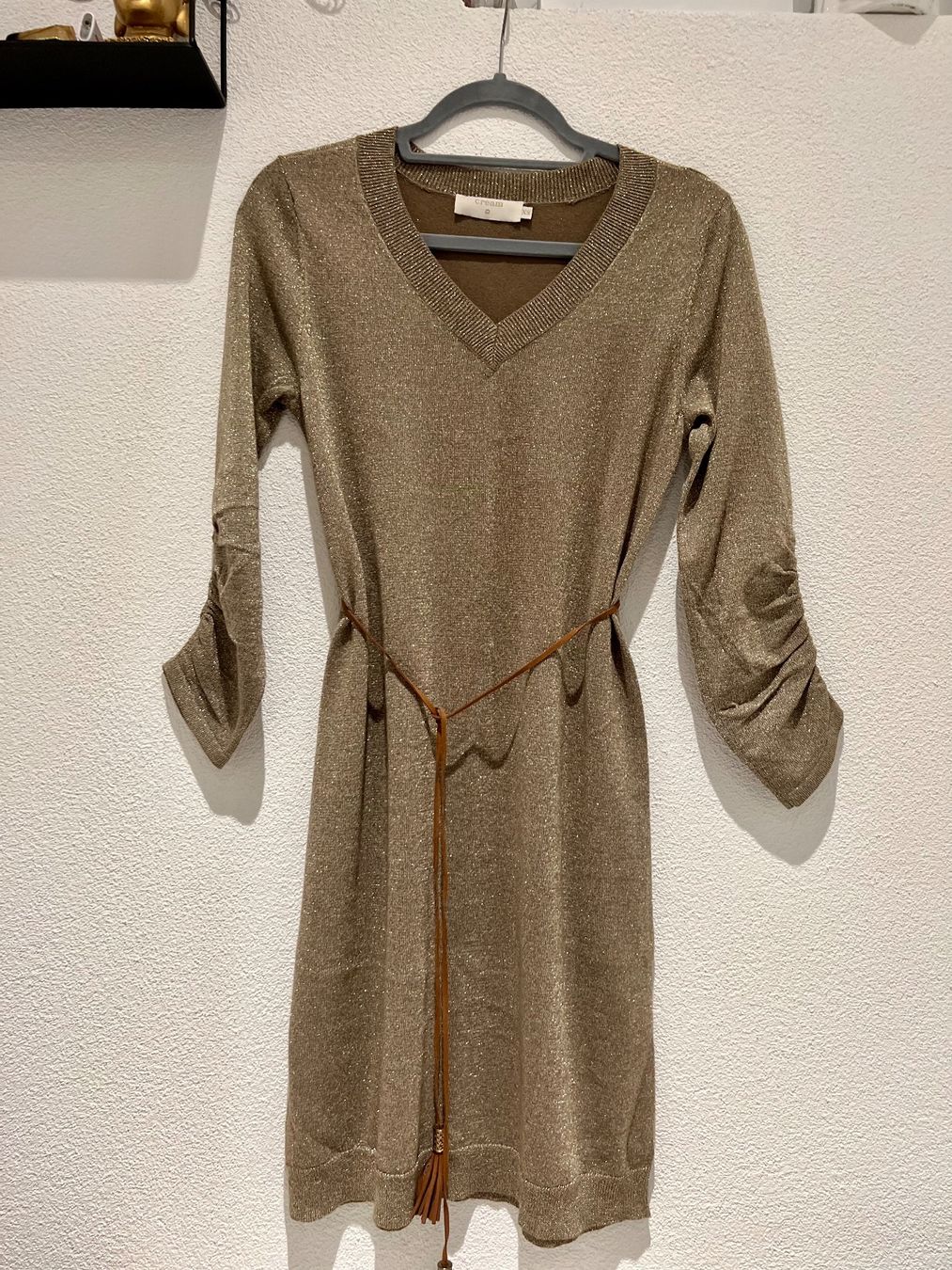 Vestiti: Bellissimo Vestito – Nuovo (secondo la descrizione) da Bellinzona venduto da bul_mvy5