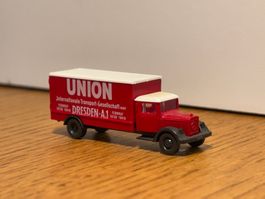M1437: Oldtimer Lastwagen UNION (Spur N)