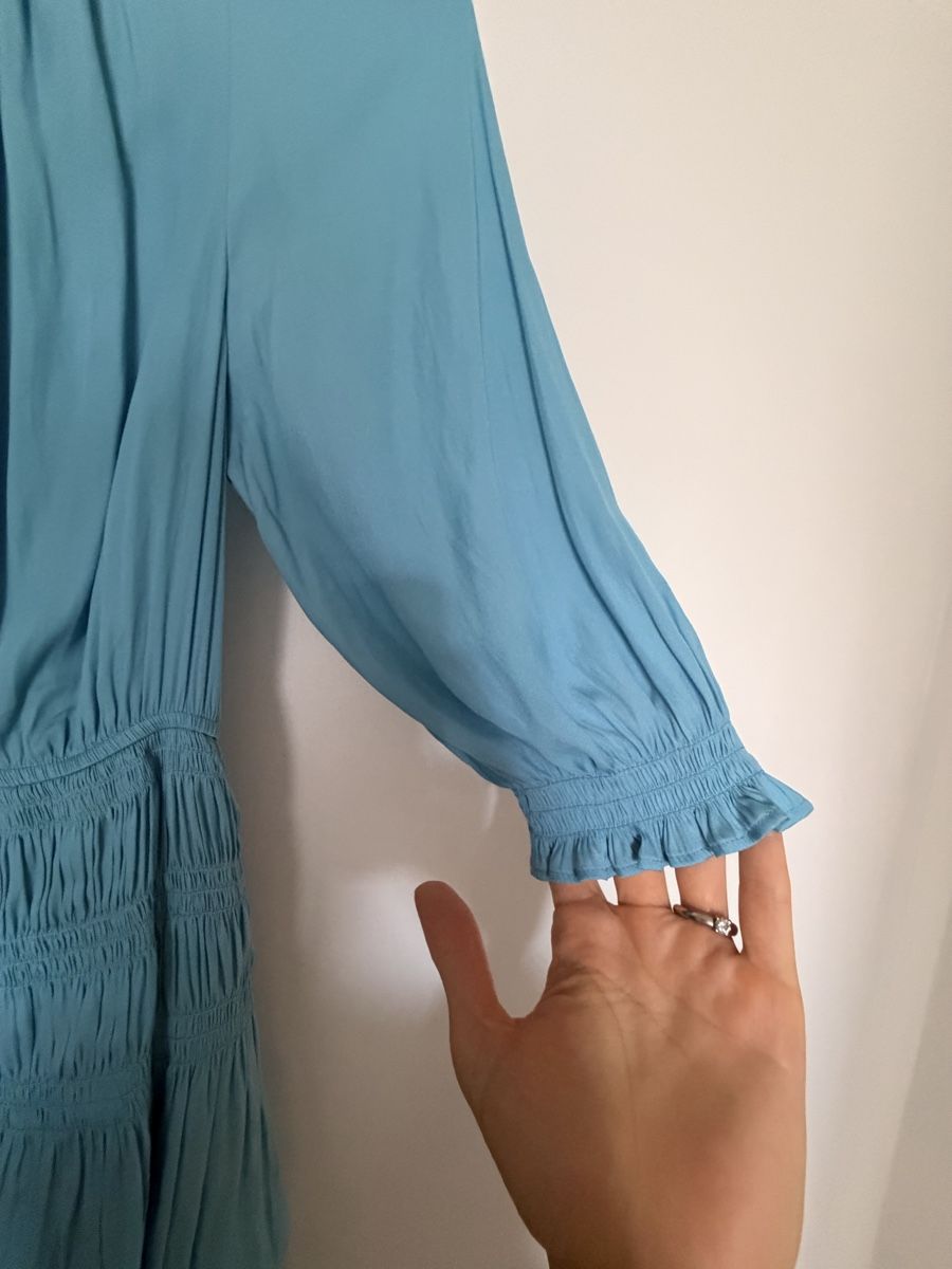 Maje Robes: Maje Kleid blau 36-38 – D'occasion à Basel par RausindieNatur 2
