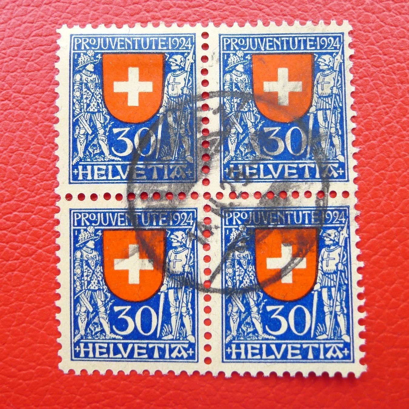 Tutti i francobolli: 1924: J32 im Viererblock gestempelt, Kat: 120.- – Usato da Sursee venduto da Luzernerraute