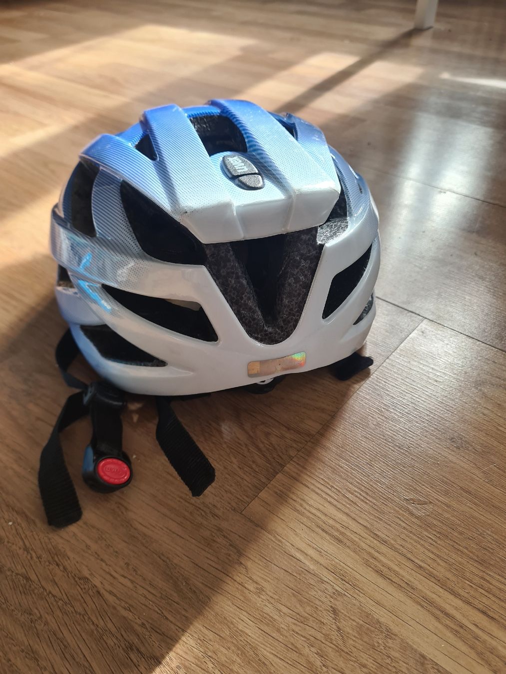 Uvex Caschi: Uvex Fahrradhelm – Usato da Villmergen venduto da Conny_86 1