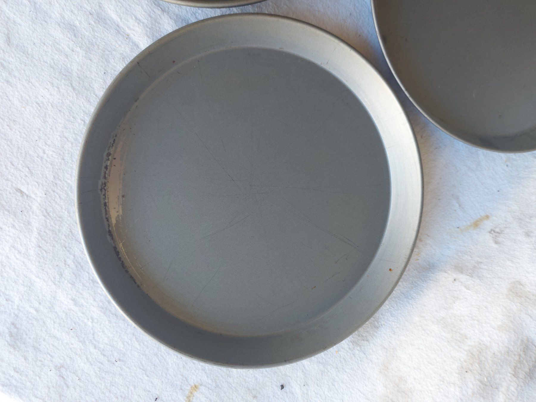 Teglie da forno: SET 5 teilig Gastro Bleche 30cm Backbleche Rund – Usato da Rheinau venduto da profitronic.shop 4