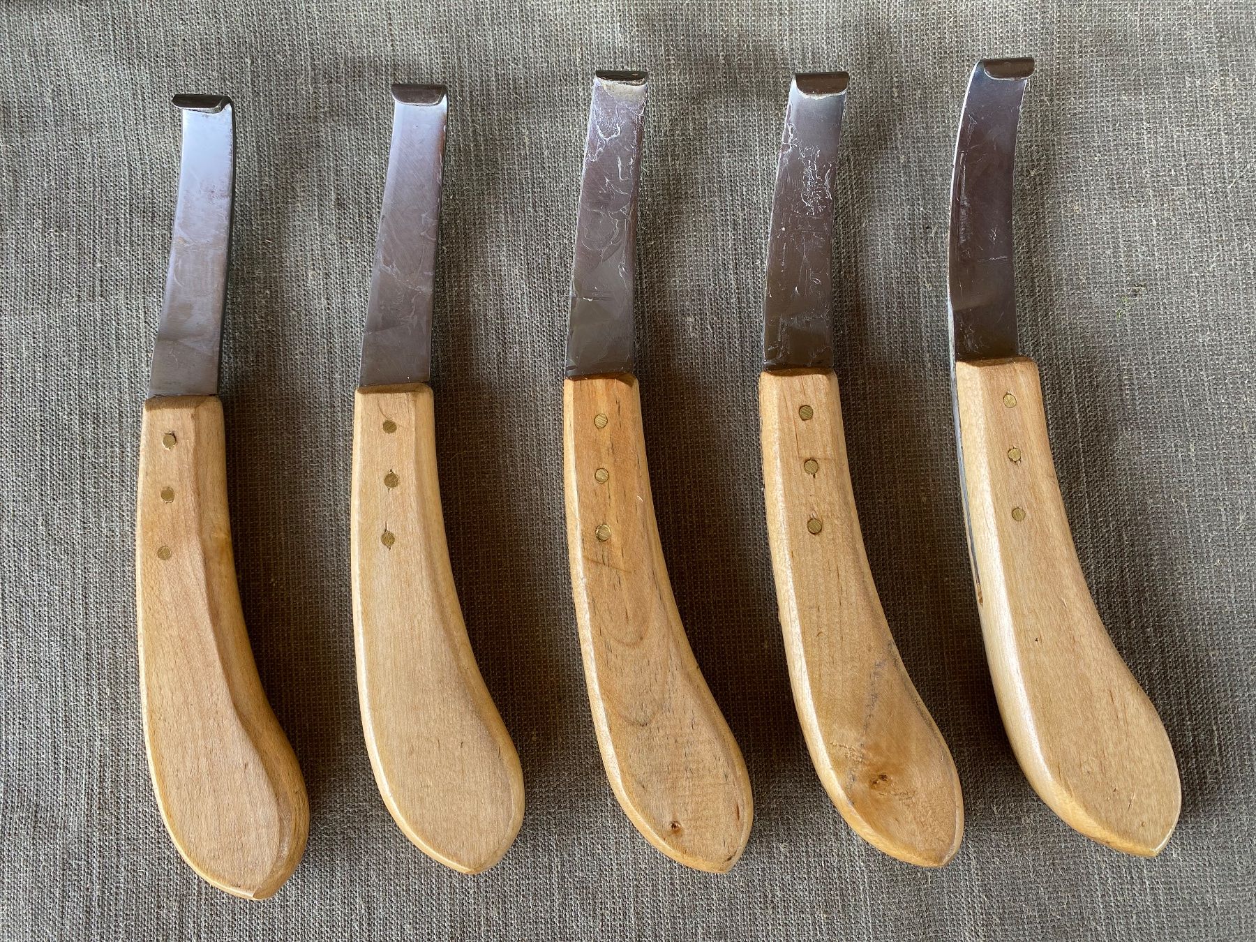 Carrozze: 5 Hufmesser / Klauenmesser – Usato da Feldbach venduto da Fea1 1