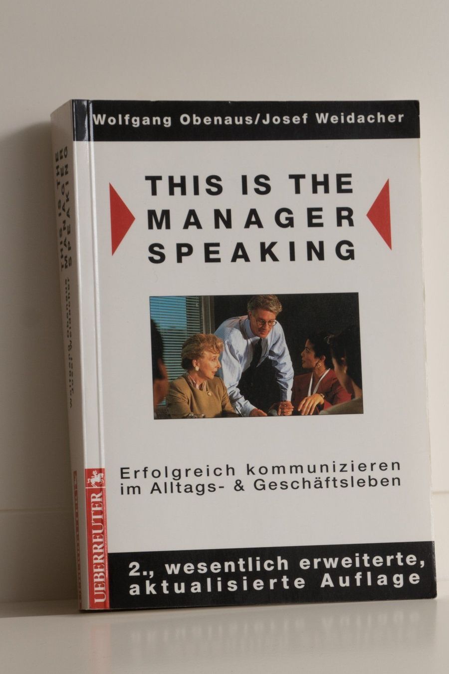 Libri: This is the Manager Speaking / Englisch – Nuovo (secondo la descrizione) da Genève venduto da Somethingwicked