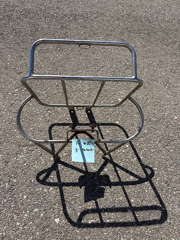 Spielzeuge: Alter Gepãckträger für alte Vespa  – Gebraucht aus Mézières FR von Bourdon