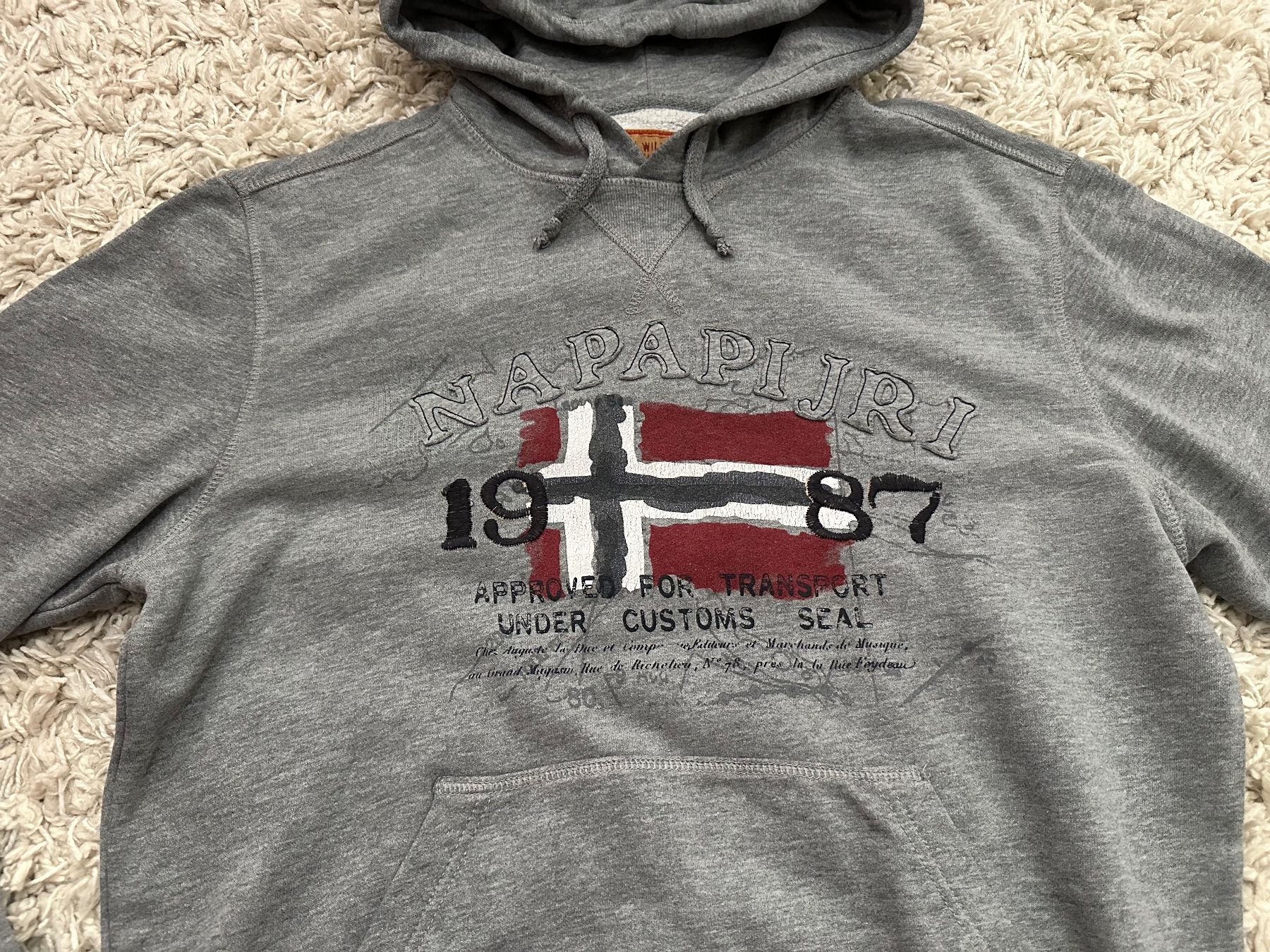 Napapijri Maglioni & Felpe: Napapijri Hoodie Gr.M – Usato da Bern venduto da BrandVilla 2