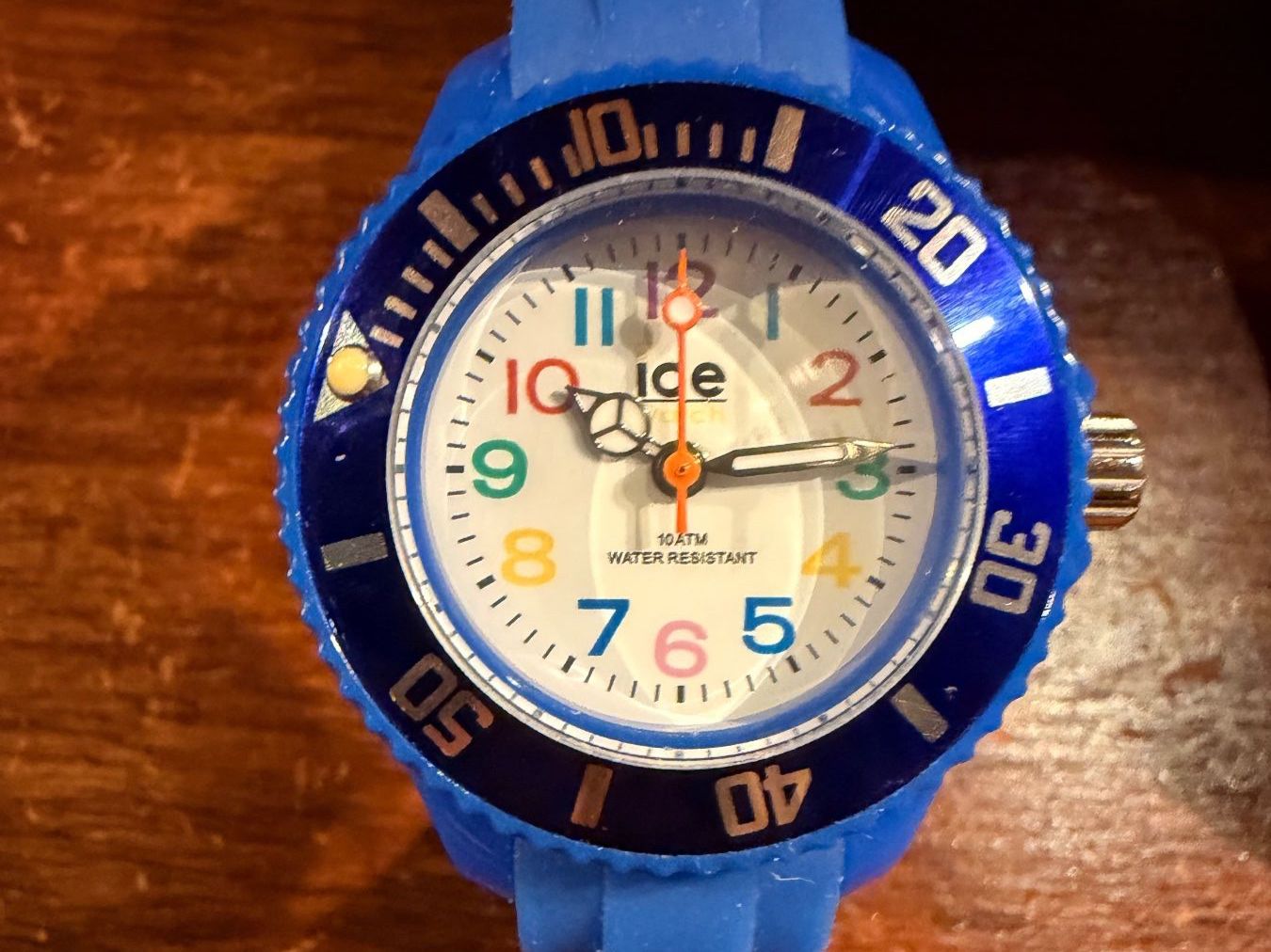 Armbänder & -reifen: Kinderuhr - Ice Watch – Gebraucht aus Wettingen von Leila030