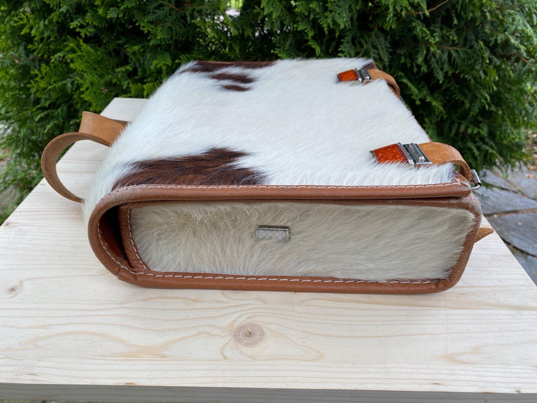 Rucksäcke: schöner Vintage Schulranzen mit Fell – Gebraucht aus Feldbach von Fea1 2