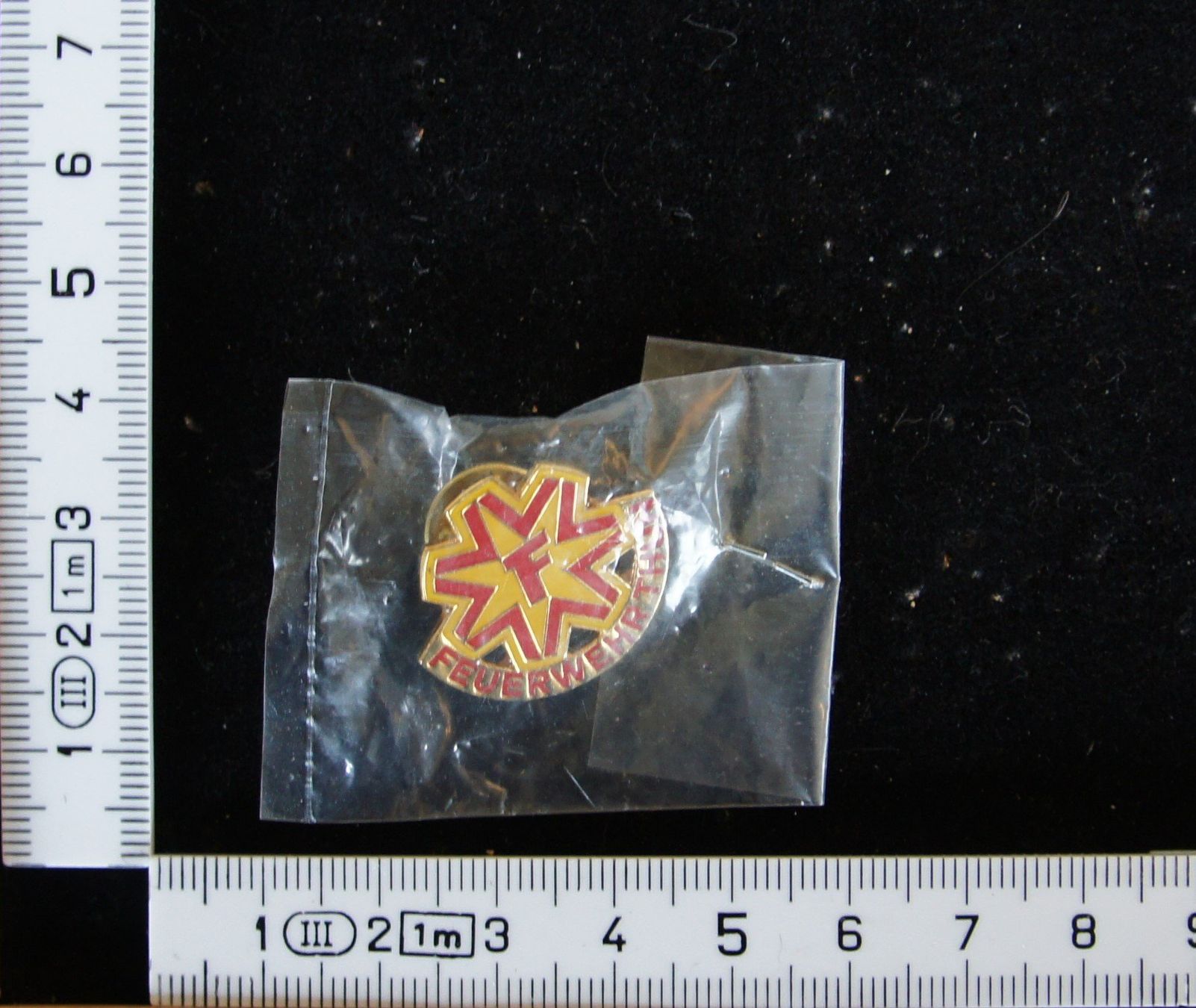 Placchette & Badge: PIN Feuerwehr Thun #1148 – Usato da Einigen venduto da Seeland2ndHand