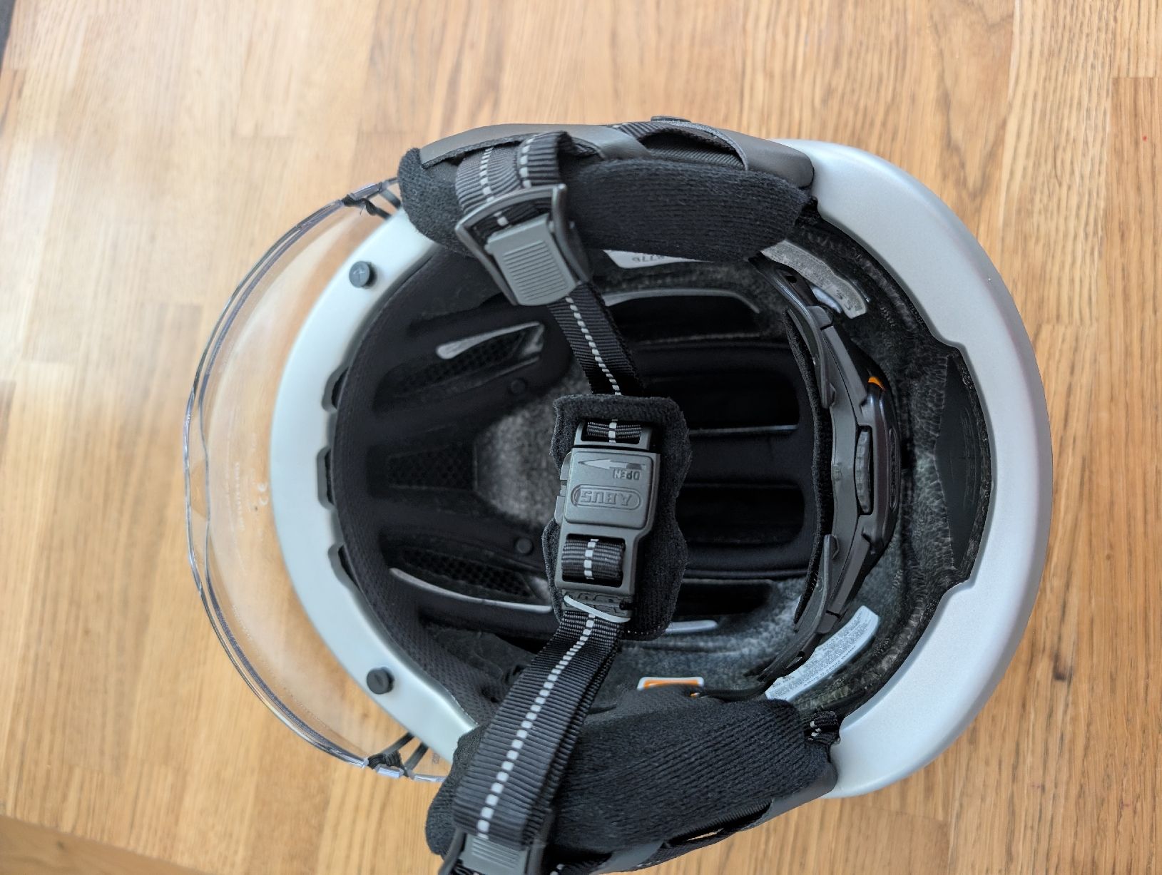 Abus Caschi: ABUS Pedelec 2.0 Ace Grösse L – Nuovo (secondo la descrizione) da Bottmingen venduto da kas_psl6 5
