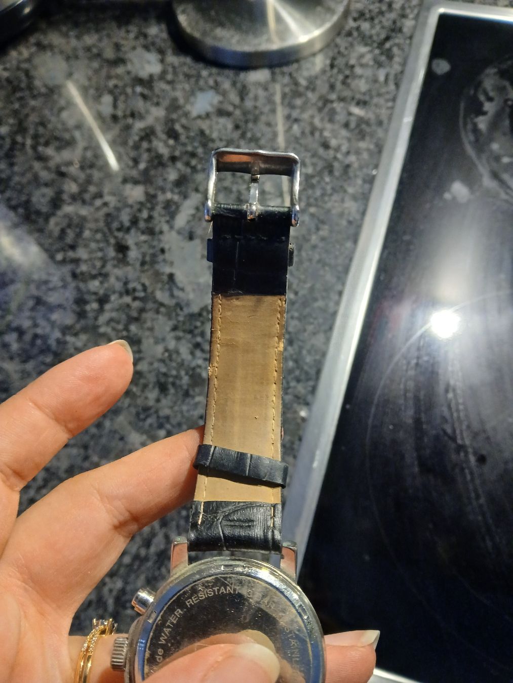 Orologi: Uhr mit Echtleder Armband, Wasserfest – Usato da Niederrohrdorf venduto da Sabrina1041 3