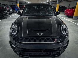 Mini Cooper S JCW Packet 2018 Sehr gepflegt, 8-fach bereift