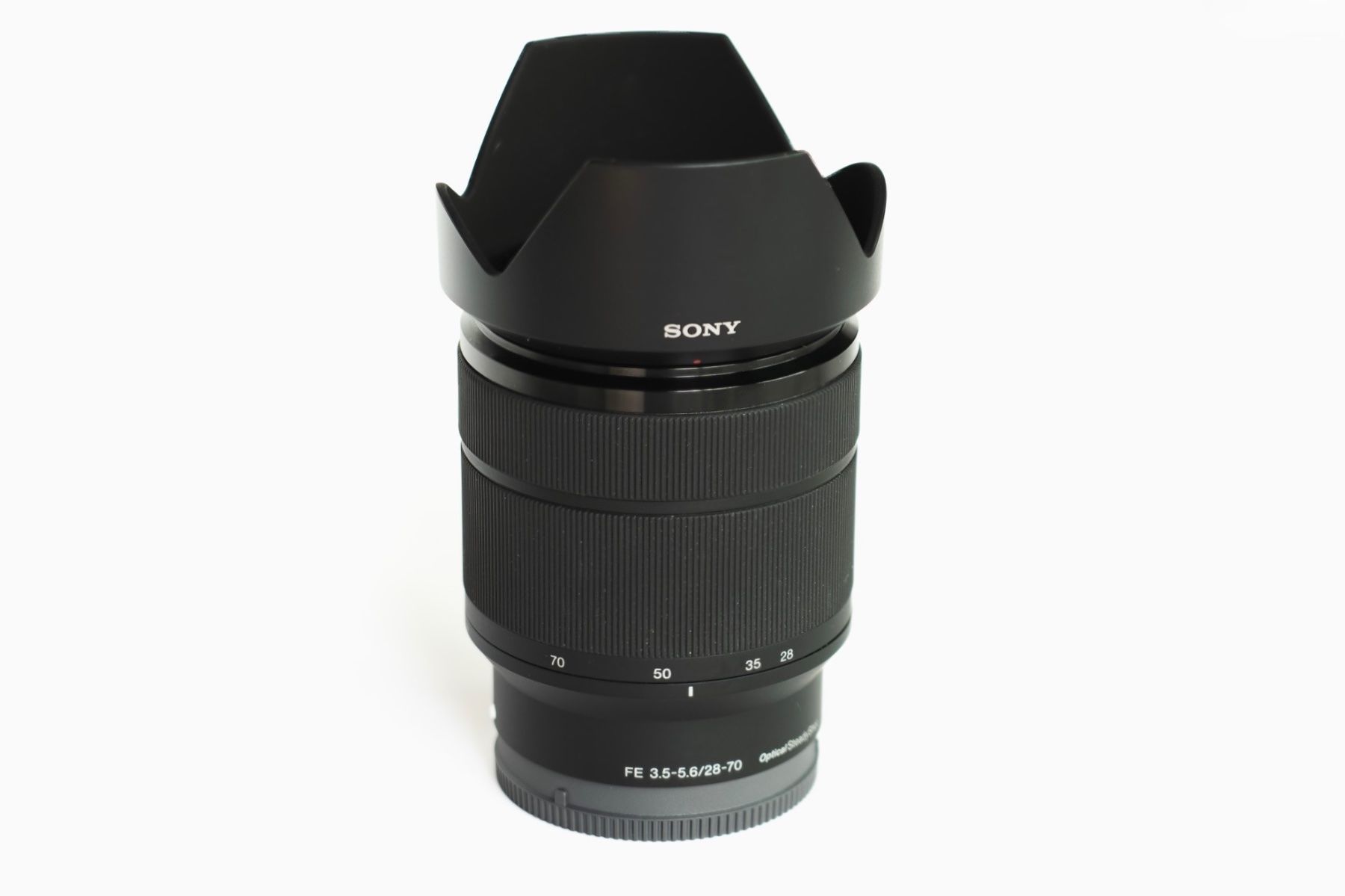 Sony Objectifs: Sony FE 28-70mm E-mount – D'occasion à Gockhausen par tim_8976