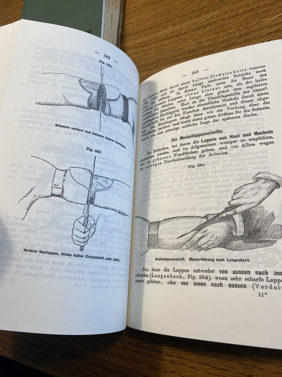 Libri: Kriegschirurgische Technik, Esmarch, 1894. – Nuovo (secondo la descrizione) da Hallau venduto da cruiser01 2