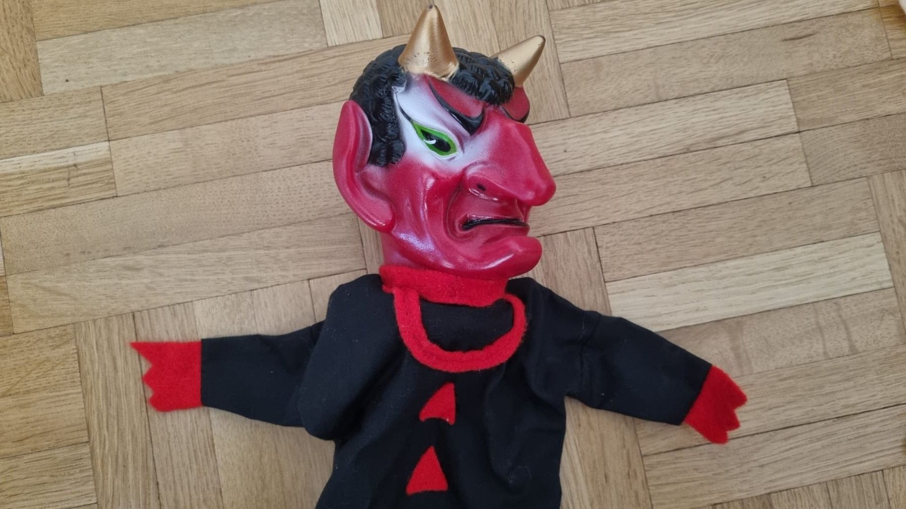 Bambole: Kasperlitheater Handpuppen-Set Kasperli – Usato da Wohlen AG venduto da liur007 5
