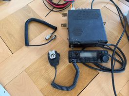 Alinco DX70 Kurzwellenfunkgerät inkl. Zubehör