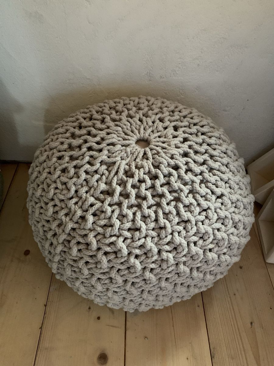 Micasa Hocker: Hocker grau – Gebraucht aus Signau von stalder-langenegger