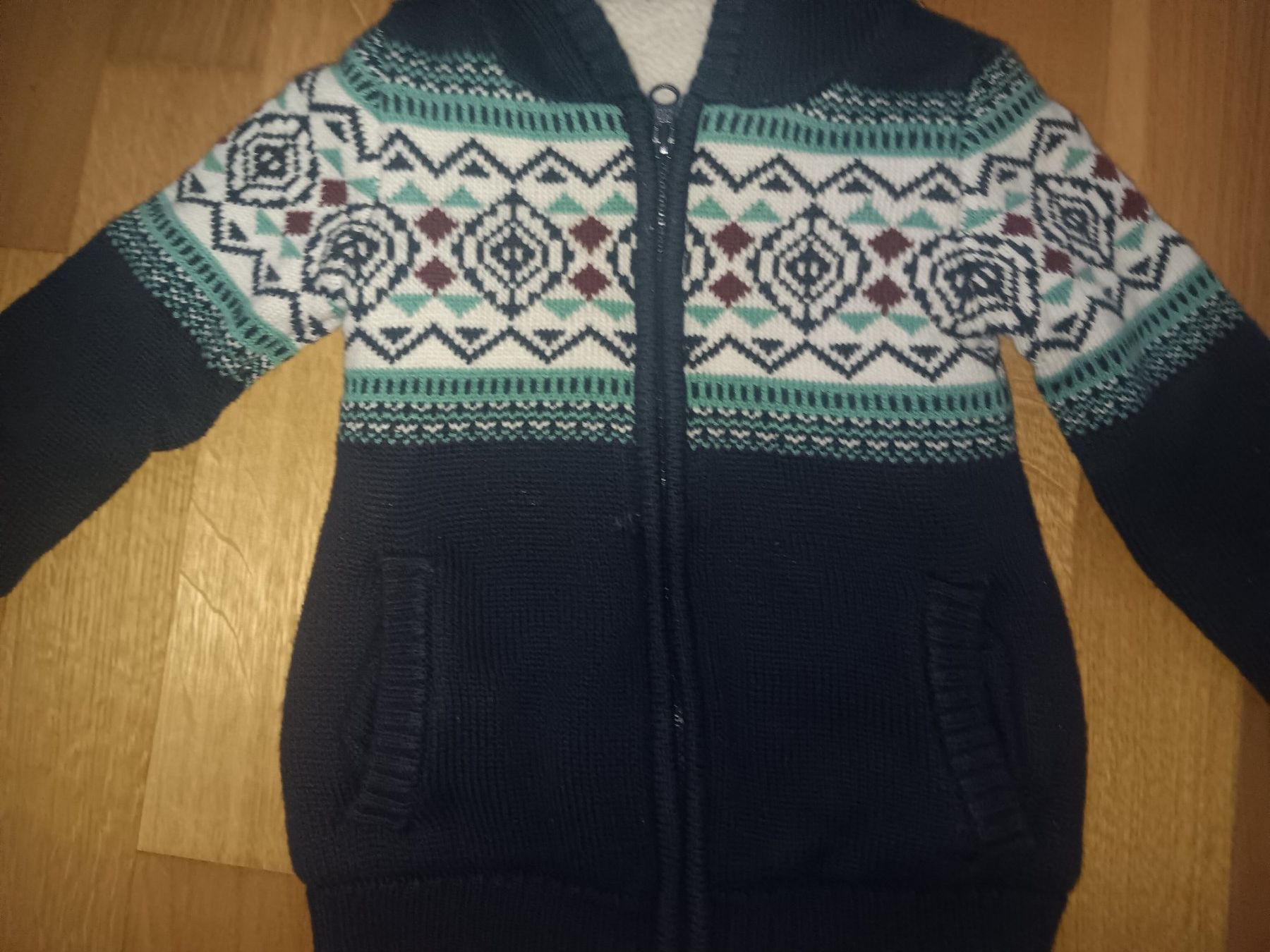 Lotti & Set di vestiti: Kinder Kleider Paket, Gr. 98/98-104 – Usato da Gelterkinden venduto da ram_5vkp 2