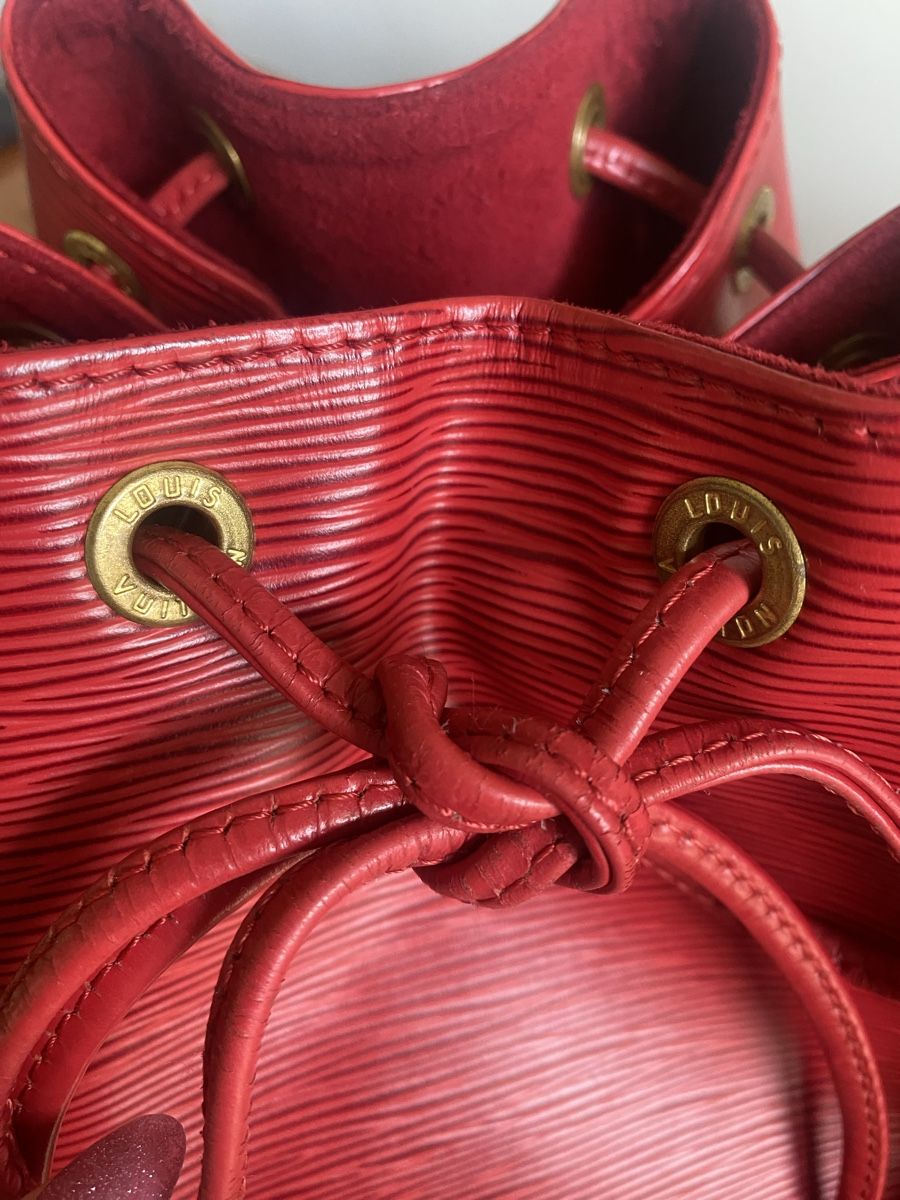 Louis Vuitton Borse da donna: Louis Vuitton rot Tasche – Usato da Bern venduto da GIGOLI