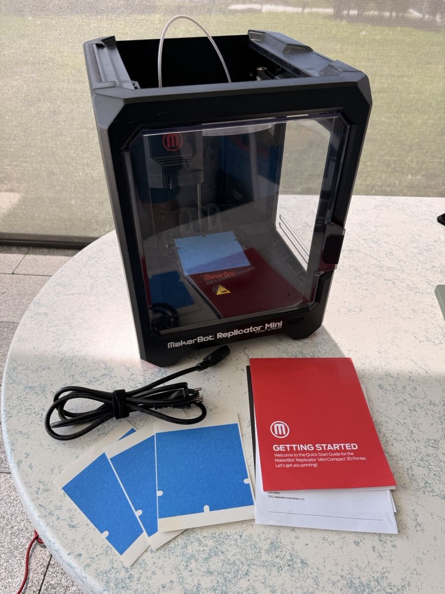 MakerBot 3D Drucker: 3D Drucker MakerBot Replicator Mini gebraucht – Gebraucht aus Uetliburg SG von Storm2