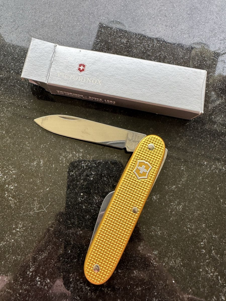 Victorinox Coltelli tascabile: Victorinox Bugnard Sackmesser – Nuovo e nell'imballaggio originale da Bern venduto da Shininglove 3