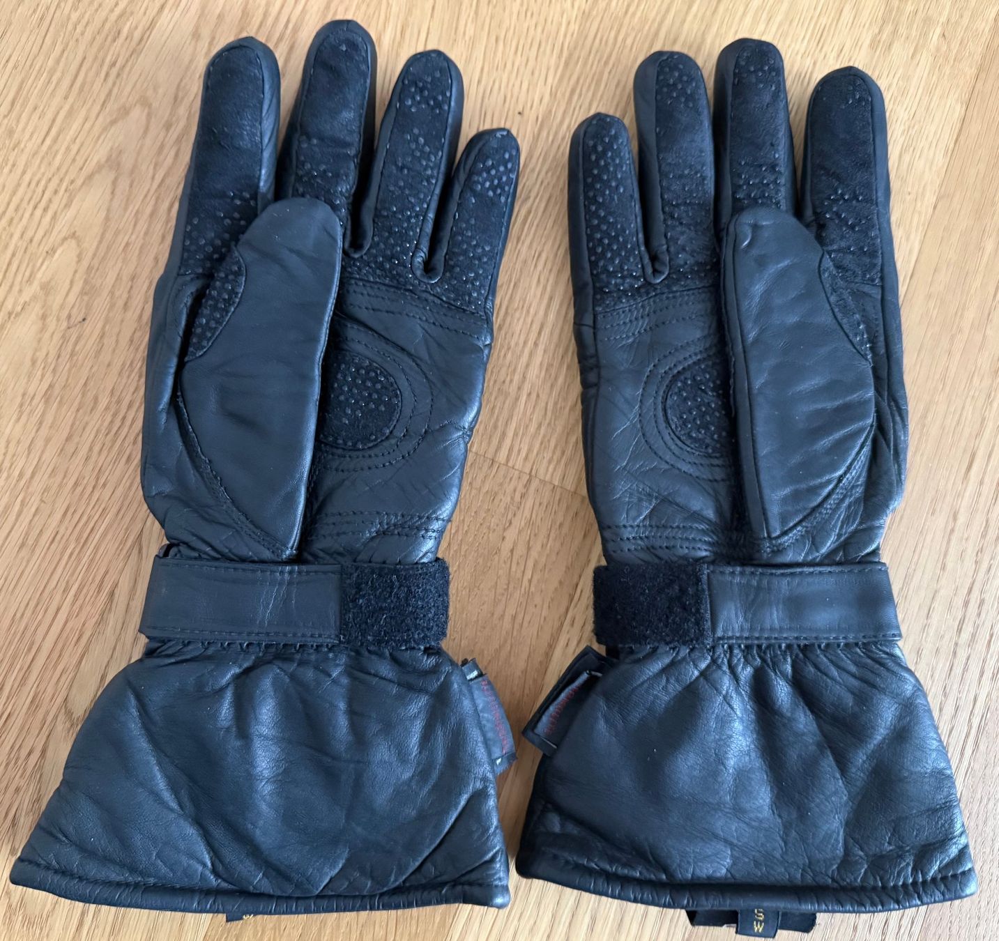 Harley-Davidson Guanti & manicotti: Harley-Davidson Damen-Handschuhe – Usato da Frauenkappelen venduto da HDPerle 7