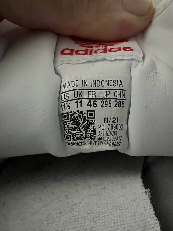 Scarpe da uomo: Adidas Schuhe – Usato da Inwil venduto da rene_st 1