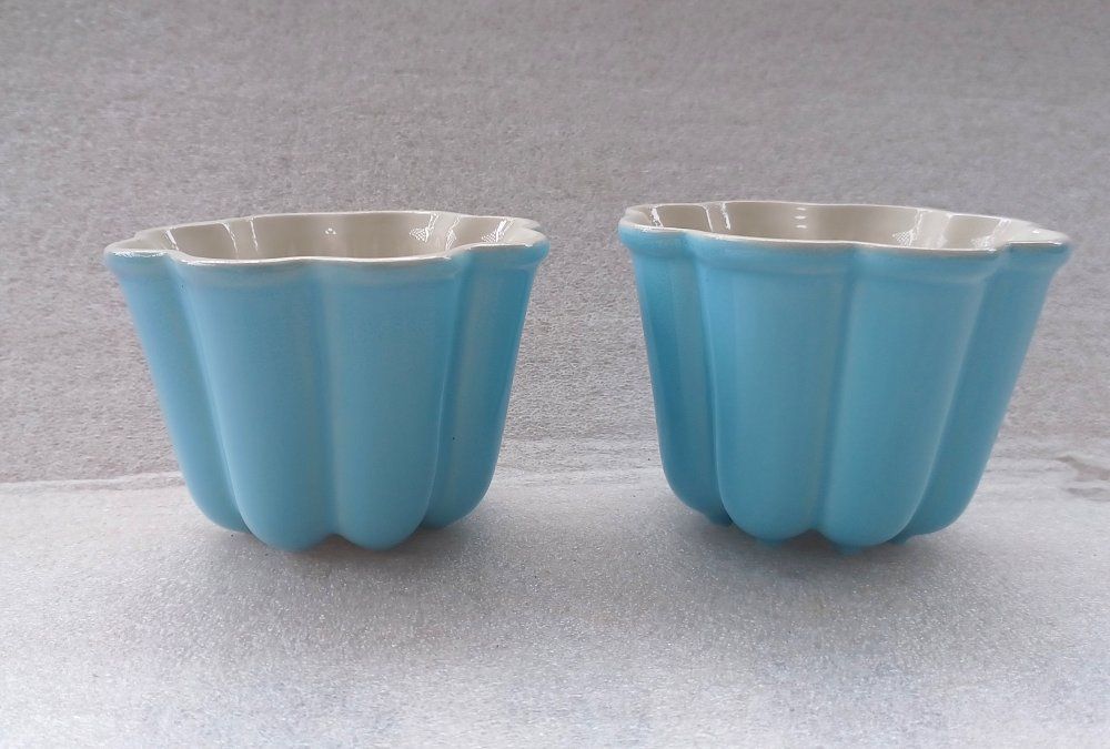 Rössler Backformen: Rössler 2 Pudding Form blau Perfekt Zustand -G40 – Gebraucht aus Morges von vimajes12 1