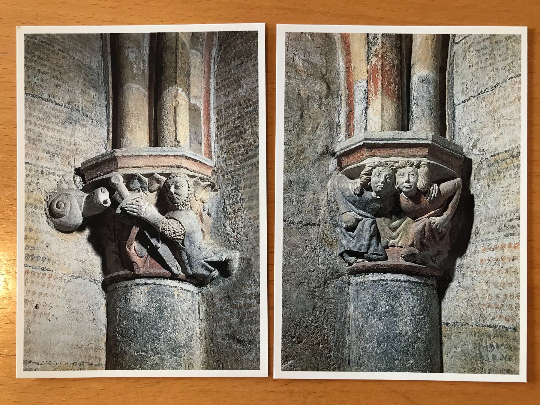 Cartoline postali: 2x Postkarten Romainmôtier Chapiteau du choeur – Usato da Luzern venduto da mey_s13