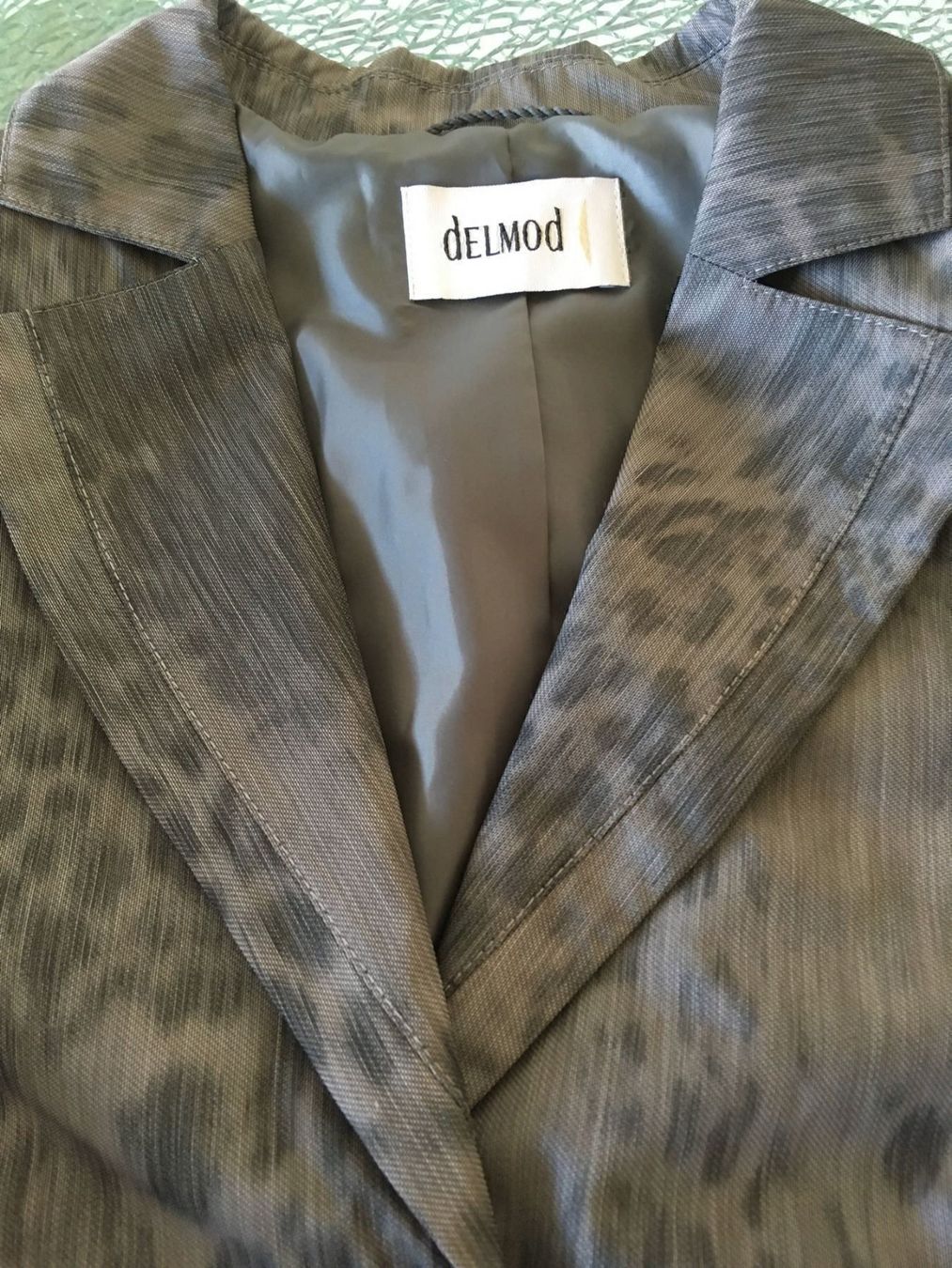 Jacken: neue, graue delmod Jacke/Blazer Gr. 42 – Neu (gemäss Beschreibung) aus Oftringen von andrax 1