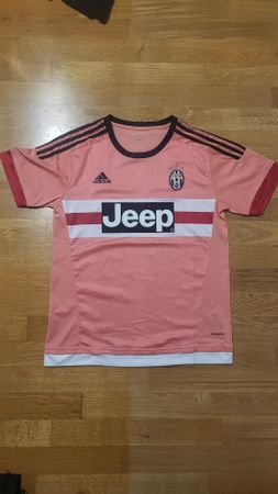 Juventus Fussball Trikot Grösse M rosa