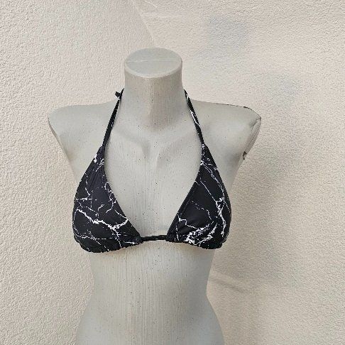 Badekleider & Bikinis: süsses Bikini Oberteil Gr. M - Neckholder – Neu (gemäss Beschreibung) aus Füllinsdorf von Sunnebliemli7 1