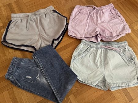 Lot de short et pantalon léger 116cm 5/6 ans 