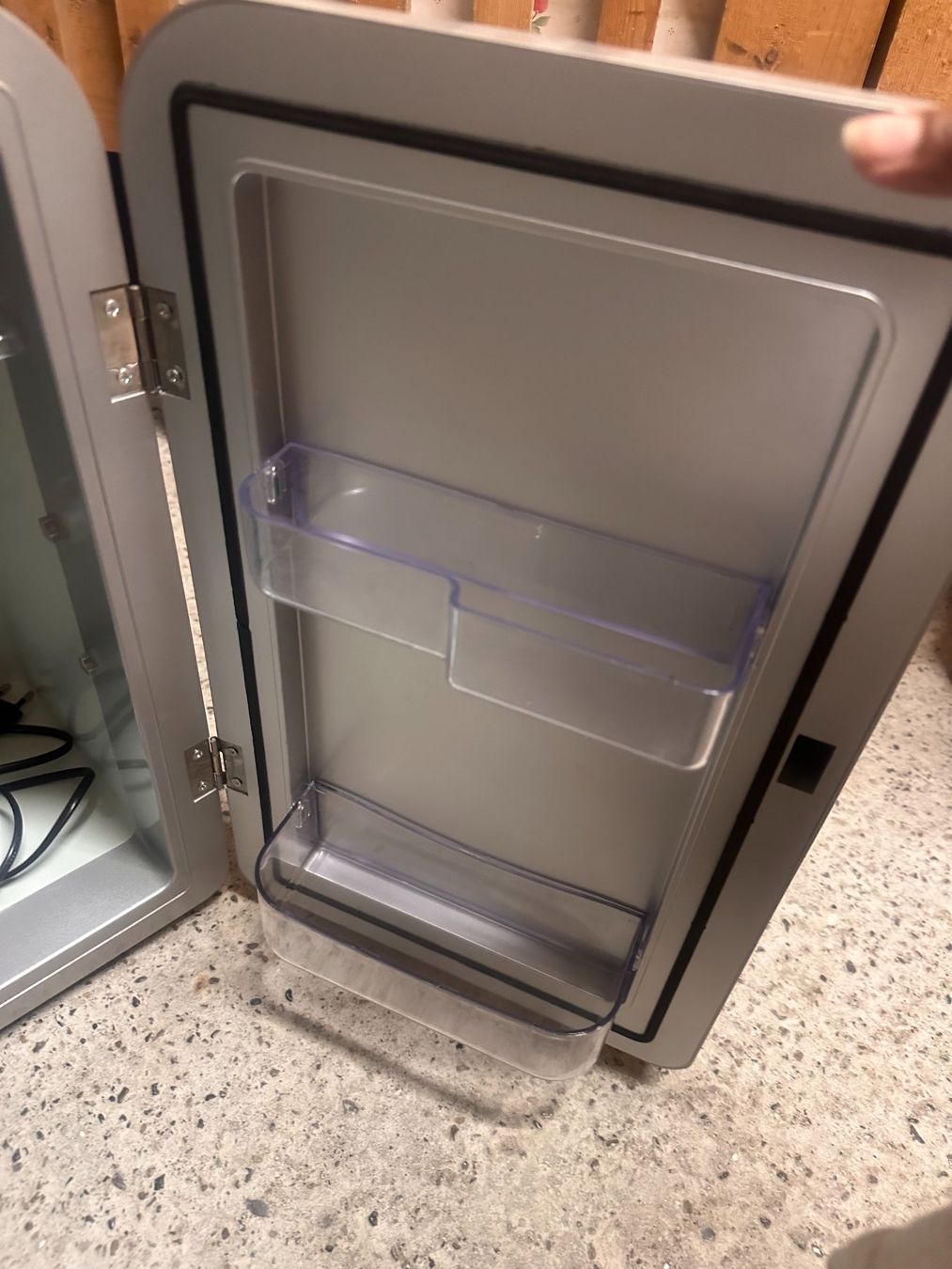 Frigoriferi: Frescolino mini Refrigerator/warmer – Usato da Niederwangen BE venduto da poo_jwh7 4