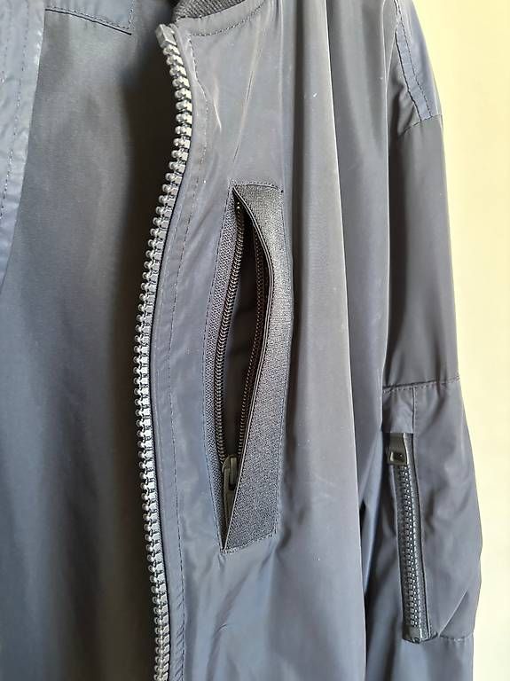 Jacken: Bomberjacke Tommy Hilfiger – Gebraucht aus Winterthur von ducati.corse 3