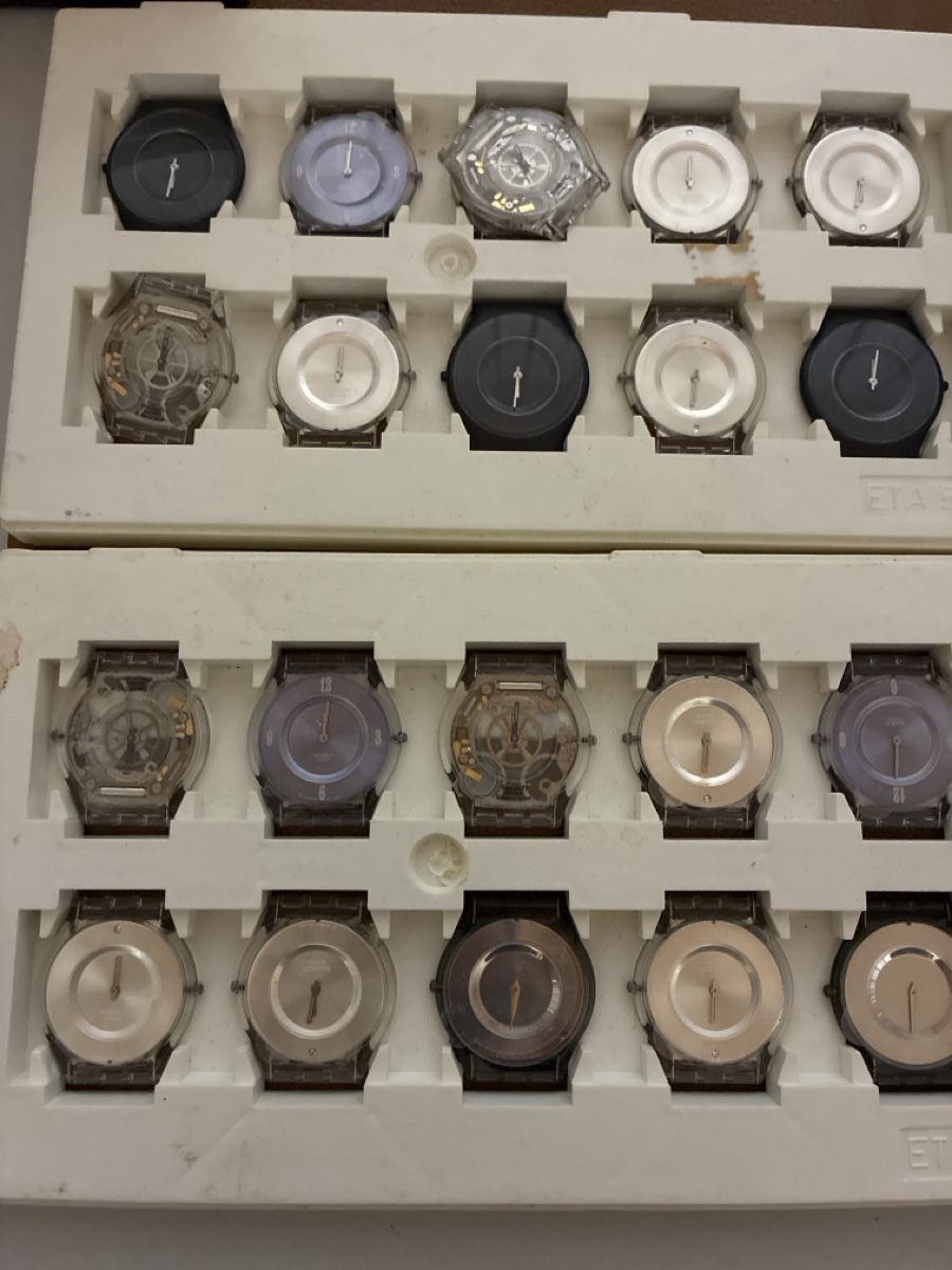 Swatch Orologi: Grosse lot swatch uhr mit bandeli – Difettoso da Chur venduto da jasi18 1