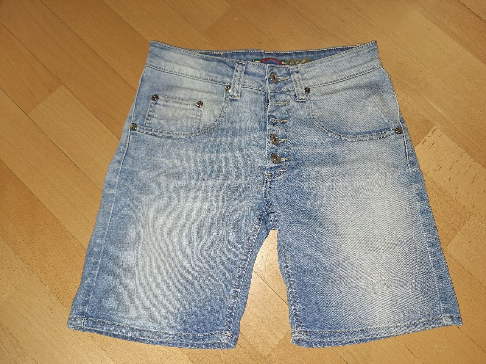 Please Jeans Jeans: Please Jeans Shorts in Gr. XS – Usato da Oberrieden venduto da man_tky9