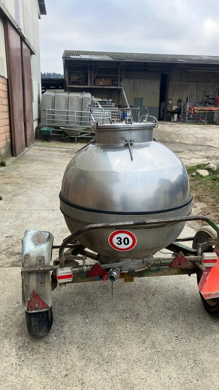 Tutte le macchine: Boule à lait – Usato da Corcelles-près-payerne venduto da nat_8fsj 1