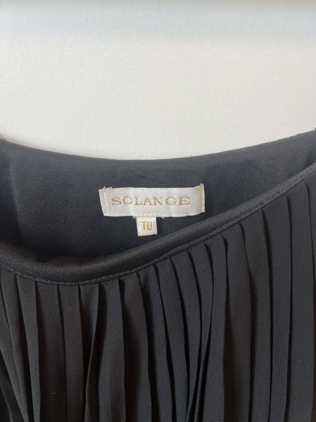 Tops: Solange Plissee-Top schwarz – D'occasion à Bülach par deinmica 1