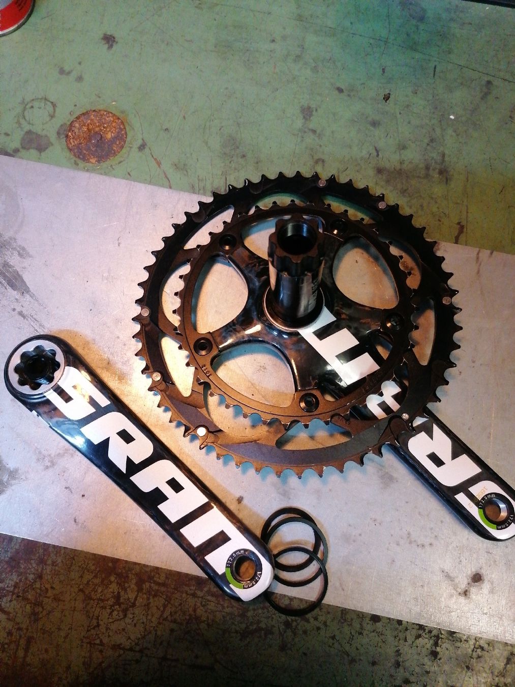Sram Pezzi di ricambio: Sram Force pédalier BB30 – Usato da Lausanne venduto da Frankenstein 2